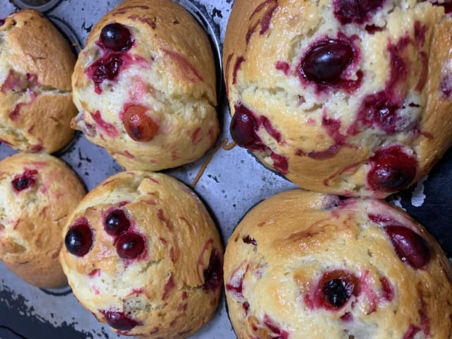 Jumbo Muffins.